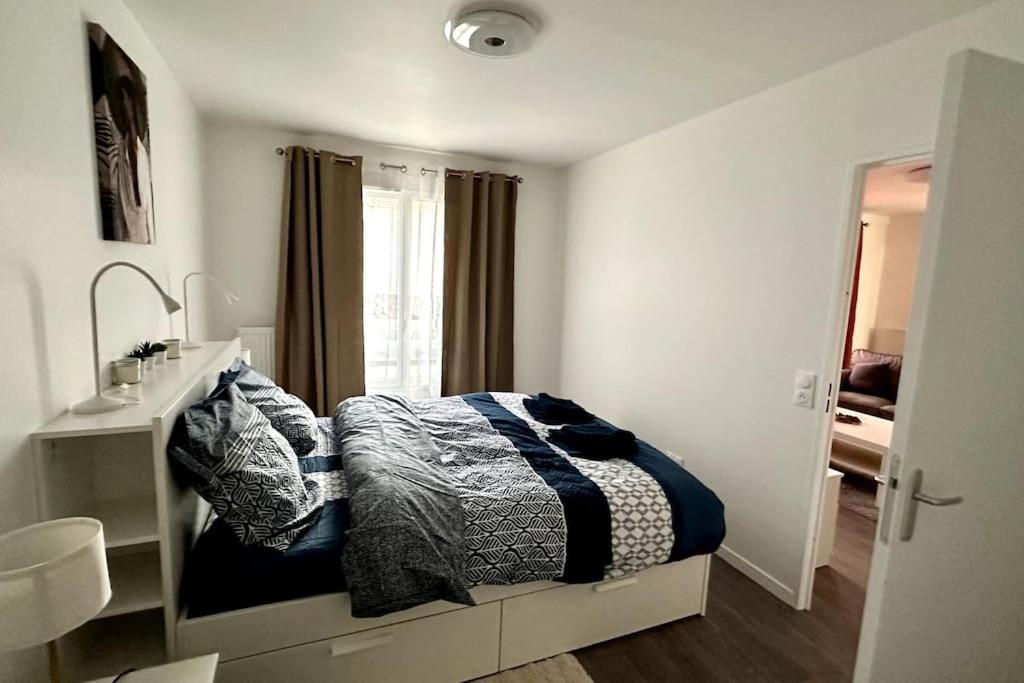 Appartement Cozy - Quartier Residentiel Melun Exterior foto