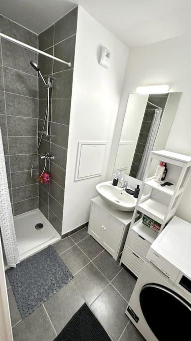 Appartement Cozy - Quartier Residentiel Melun Exterior foto