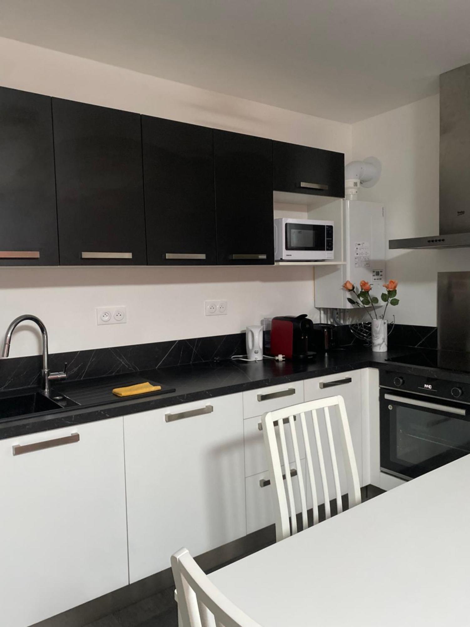 Appartement Cozy - Quartier Residentiel Melun Exterior foto