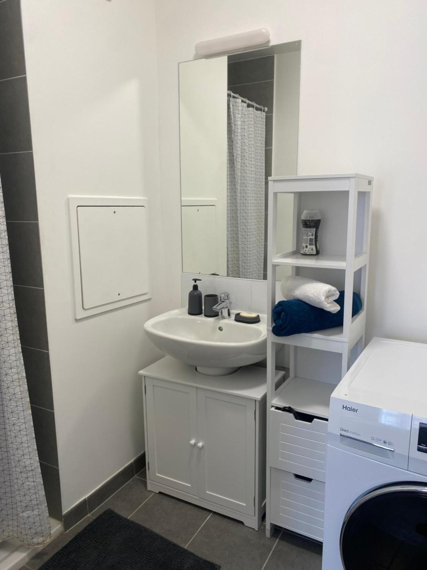 Appartement Cozy - Quartier Residentiel Melun Exterior foto